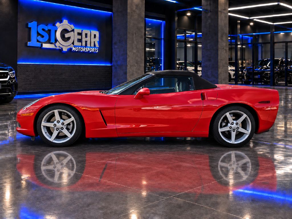 Used 2005 Chevrolet Corvette Convertible RWD image 9