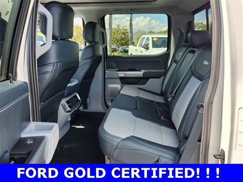 Used 2022 Ford F150 Limited image 12