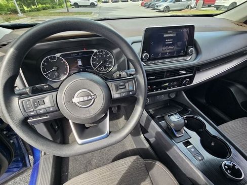 Used 2023 Nissan Rogue SV AWD/4WD image 26