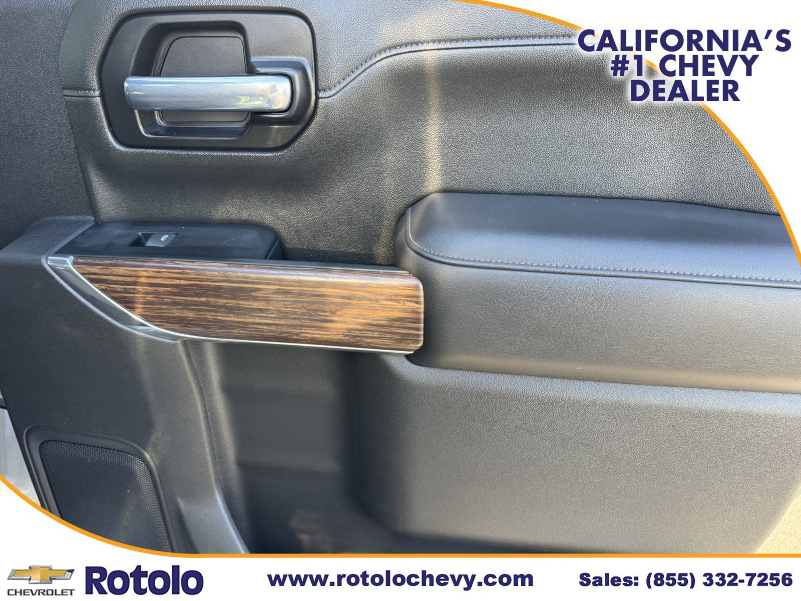 Used 2022 Chevrolet Silverado 1500 High Country w/ Technology Package AWD/4WD image 10