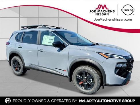 New 2026 Nissan Rogue SV AWD/4WD image 8