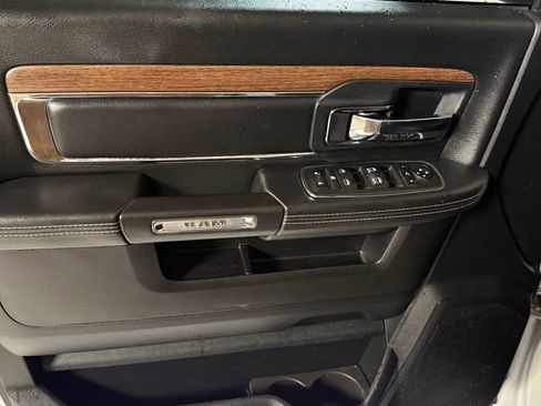 Used 2018 RAM 2500 Laramie w/ Cold Weather Group image 11