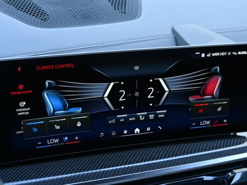 New 2026 BMW X5 M60i image 17