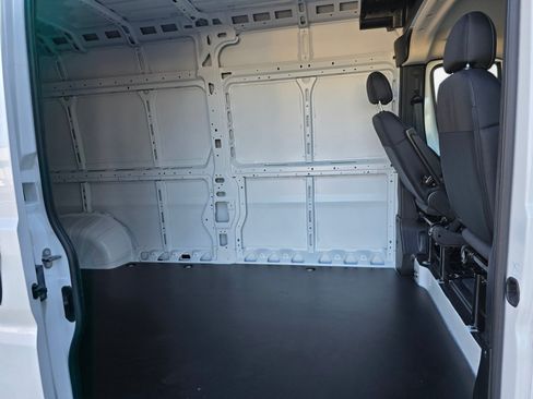 New 2026 RAM ProMaster 3500 FWD image 34