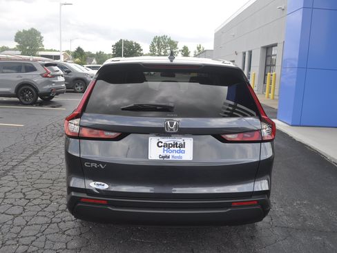 Used 2024 Honda CR-V EX image 6