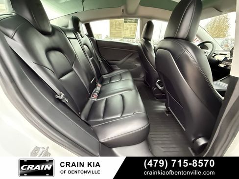 Used 2021 Tesla Model 3 Standard Range Plus image 26