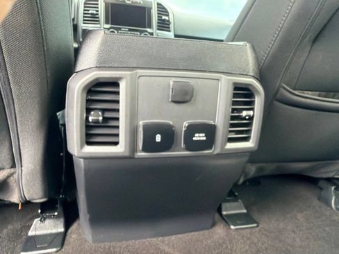 Used 2020 Ford F150 XLT w/ Equipment Group 302A Luxury AWD/4WD image 27