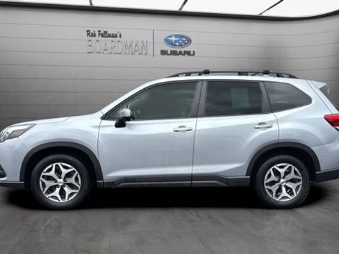Used 2023 Subaru Forester Premium AWD/4WD image 9