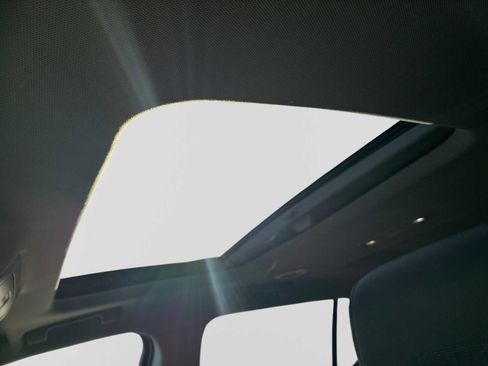 Certified 2023 GMC Acadia AT4 w/ GMC Pro Grade Package image 19