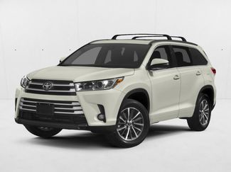 Used 2017 Toyota Highlander XLE FWD video 1