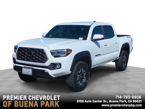 Used 2023 Toyota Tacoma TRD Off-Road w/ Black Out Package (TMS) AWD/4WD image 1