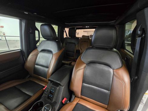 Used 2024 Ford Bronco Outer Banks AWD/4WD image 20