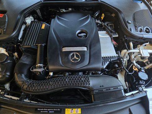 Used 2017 Mercedes-Benz E 300 image 37