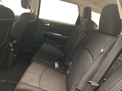 Used 2016 Dodge Journey SXT w/ Comfort/Convenience Group AWD/4WD image 18