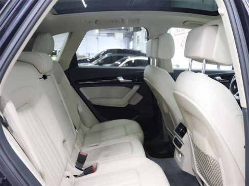 Used 2018 Audi Q5 2.0T Premium AWD/4WD image 21