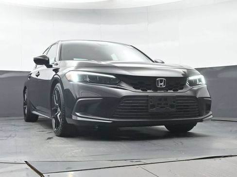 Used 2023 Honda Civic Sport image 32