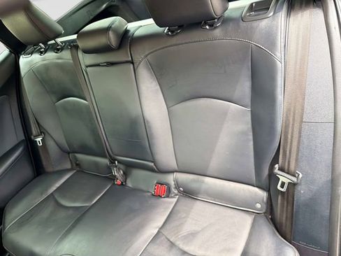 Used 2022 Toyota Prius XLE FWD image 12