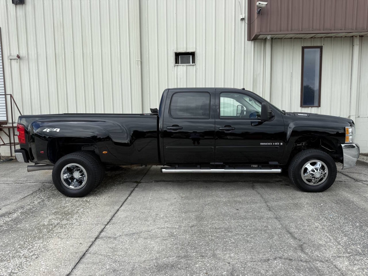 Used 2008 Chevrolet Silverado 3500 LTZ AWD/4WD image 25