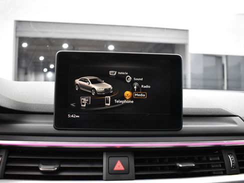 Used 2017 Audi A4 2.0T Premium image 13