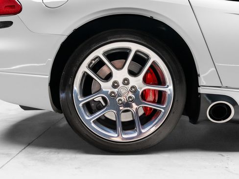 Used 2005 Dodge Viper SRT-10 RWD image 37