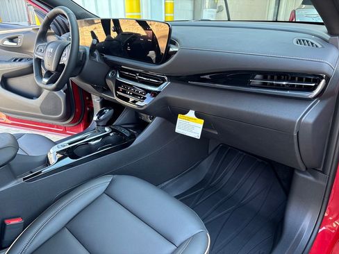 New 2026 Buick Envista Avenir image 38