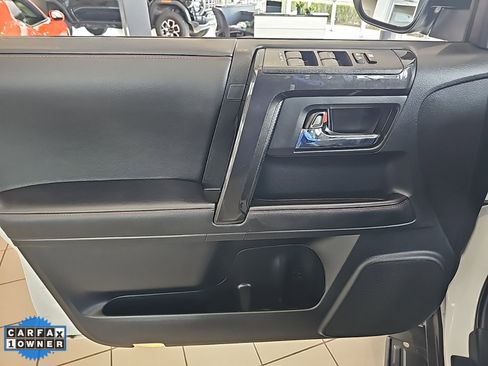 Used 2024 Toyota 4Runner TRD Off-Road image 8