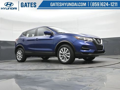 Used 2022 Nissan Rogue Sport S image 33