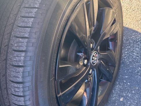 Used 2024 Buick Encore GX Sport Touring image 32