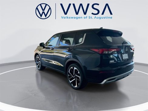 Used 2024 Mitsubishi Outlander SE image 5