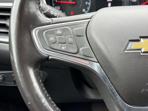 Used 2018 Chevrolet Equinox LT image 15