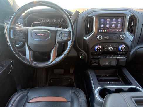Used 2022 GMC Sierra 2500 AT4 w/ Gooseneck/5TH Wheel Package AWD/4WD image 11
