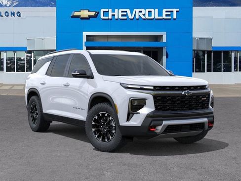 New 2026 Chevrolet Traverse Z71 w/ Enhanced Driving Package AWD/4WD image 7