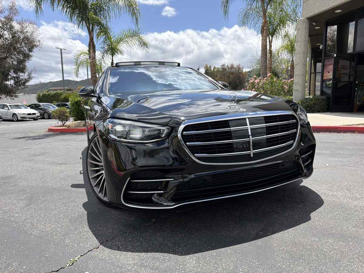 Used 2023 Mercedes-Benz S 500 4MATIC w/ AMG Line image 14