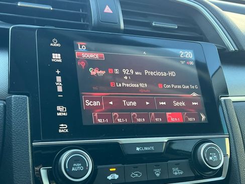 Used 2018 Honda Civic EX image 17