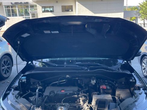 Used 2024 Honda HR-V LX image 16