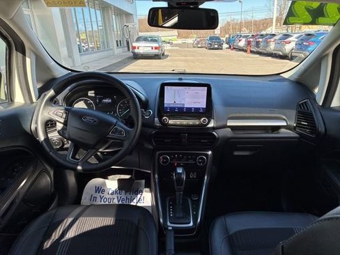 Certified 2022 Ford EcoSport SES image 16