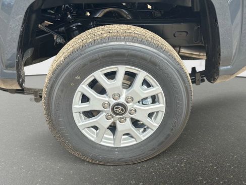 New 2026 Toyota Tacoma SR image 10