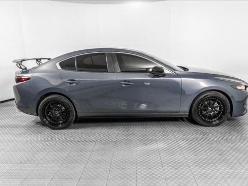 Used 2023 MAZDA MAZDA3 s image 9