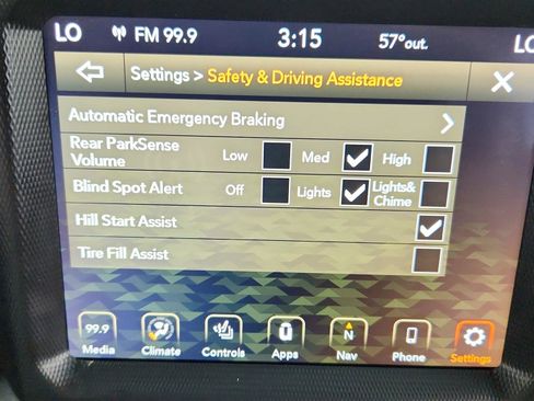 Used 2021 Jeep Wrangler Unlimited Sahara image 36