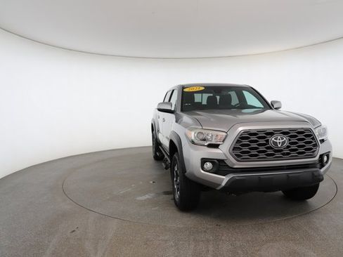 Used 2021 Toyota Tacoma SR image 29
