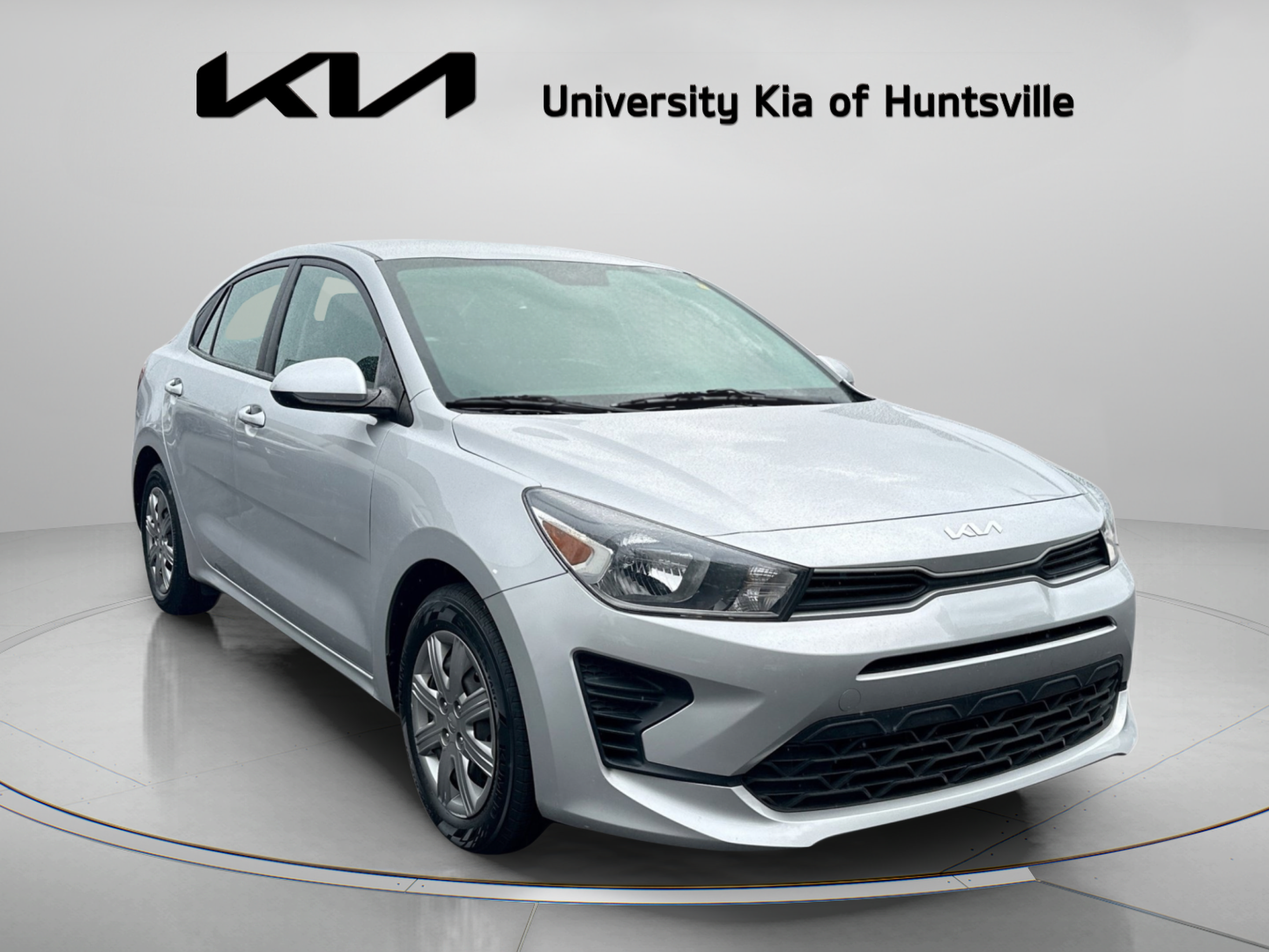 Used 2022 Kia Rio S FWD image 2