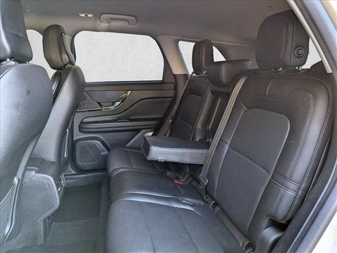 Used 2020 Lincoln Corsair FWD w/ Convenience Package image 16