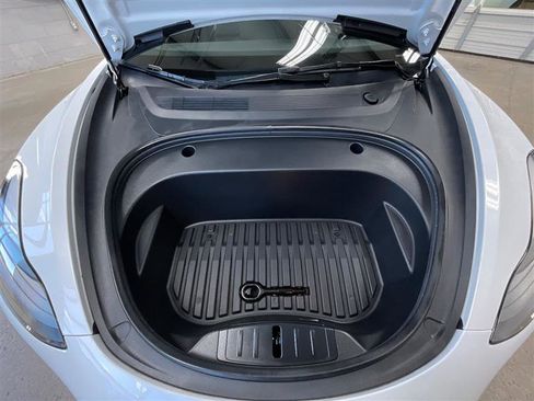 Used 2023 Tesla Model 3 Standard Range RWD image 27