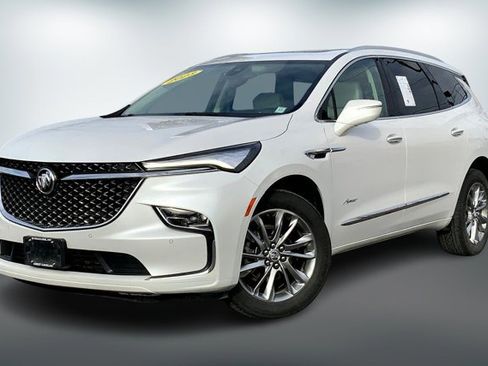 Used 2023 Buick Enclave Avenir w/ Avenir Technology Package image 12