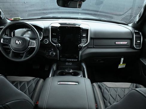 New 2025 RAM 1500 Big Horn AWD/4WD image 15