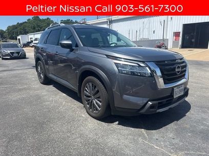 Used 2023 Nissan Pathfinder SL w/ SL Premium Package