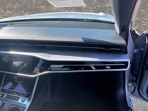 Used 2024 Audi A6 Premium Plus image 15