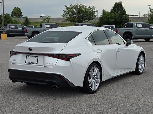 Used 2024 Lexus IS 300 w/ Comfort Package RWD image 5