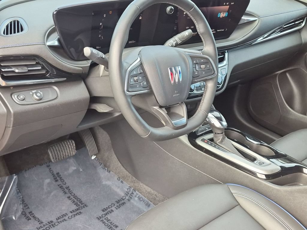 Used 2024 Buick Envista Sport Touring w/ Convenience I Package FWD image 14