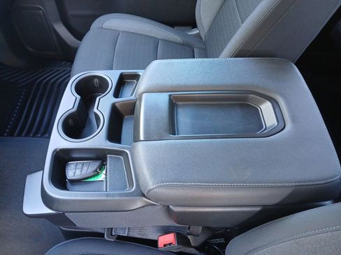 Certified 2025 Chevrolet Silverado 2500 Custom w/ Custom Value Package image 24